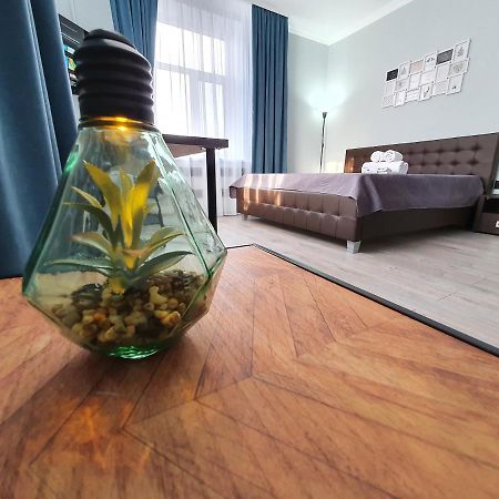 Park & Pedestrian Zone Apartment For4 Kişinev Dış mekan fotoğraf