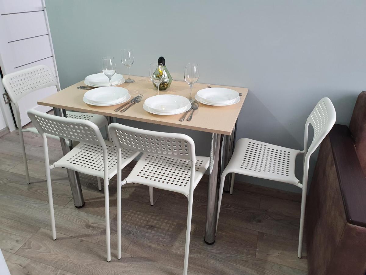 Park & Pedestrian Zone Apartment For4 Kişinev Dış mekan fotoğraf